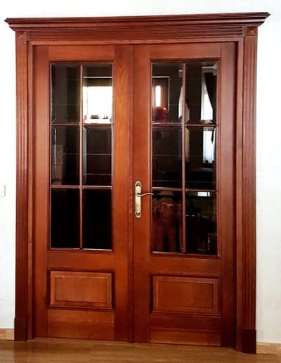 Portofoliu lucrari - usi din lemn masiv & proiecte speciale
